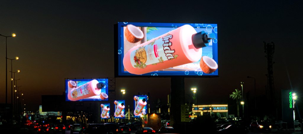 Frida Naked-Eye 3D Ad Rules the Road
